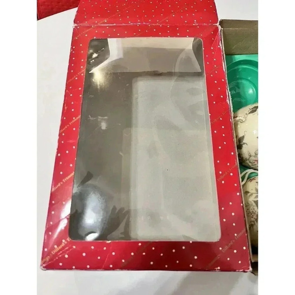 Vintage Dillard's Trimmings Round ORNAMENTS (4) Cream With Roses Balls w Org Box - Picture 4 of 7